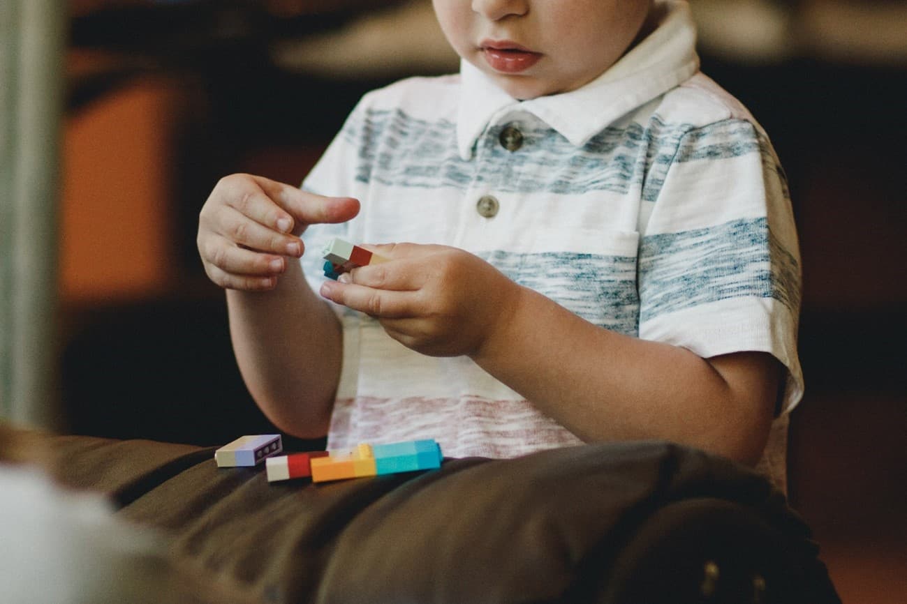 Crianças com autismo: o que fazer quando é com o seu filho?